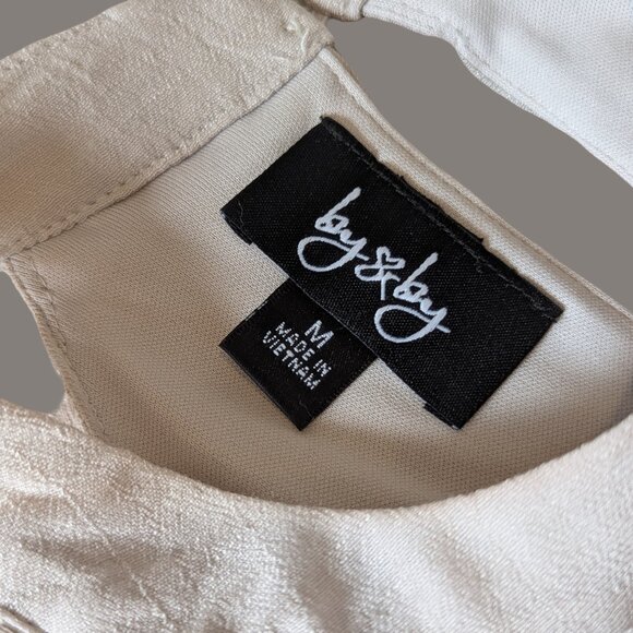 By & By Linen A-line Tank Top with Scallop RicRac Trim - Medium - Picture 8 of 10